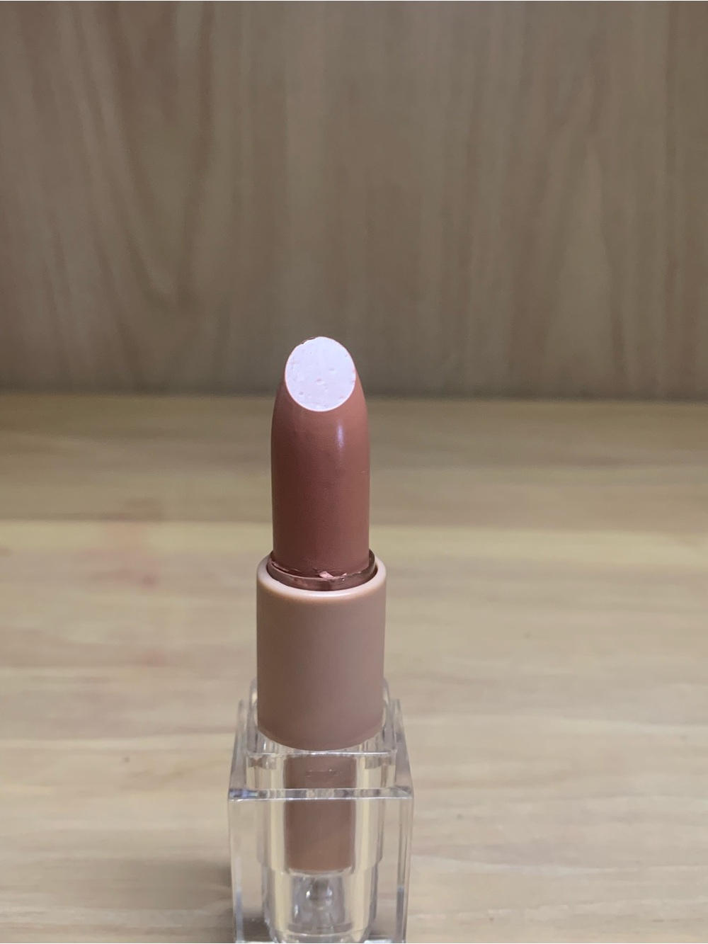 KKW Beauty Creme Lipstick CLASSIC ICON 2 Full Size Discontinued Rare New - Picture 2 of 6